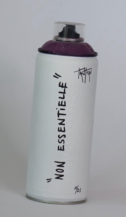 Non Essentielle — Truteau, Sculpture sur bombe recyclée — Édition limitée 1/25
